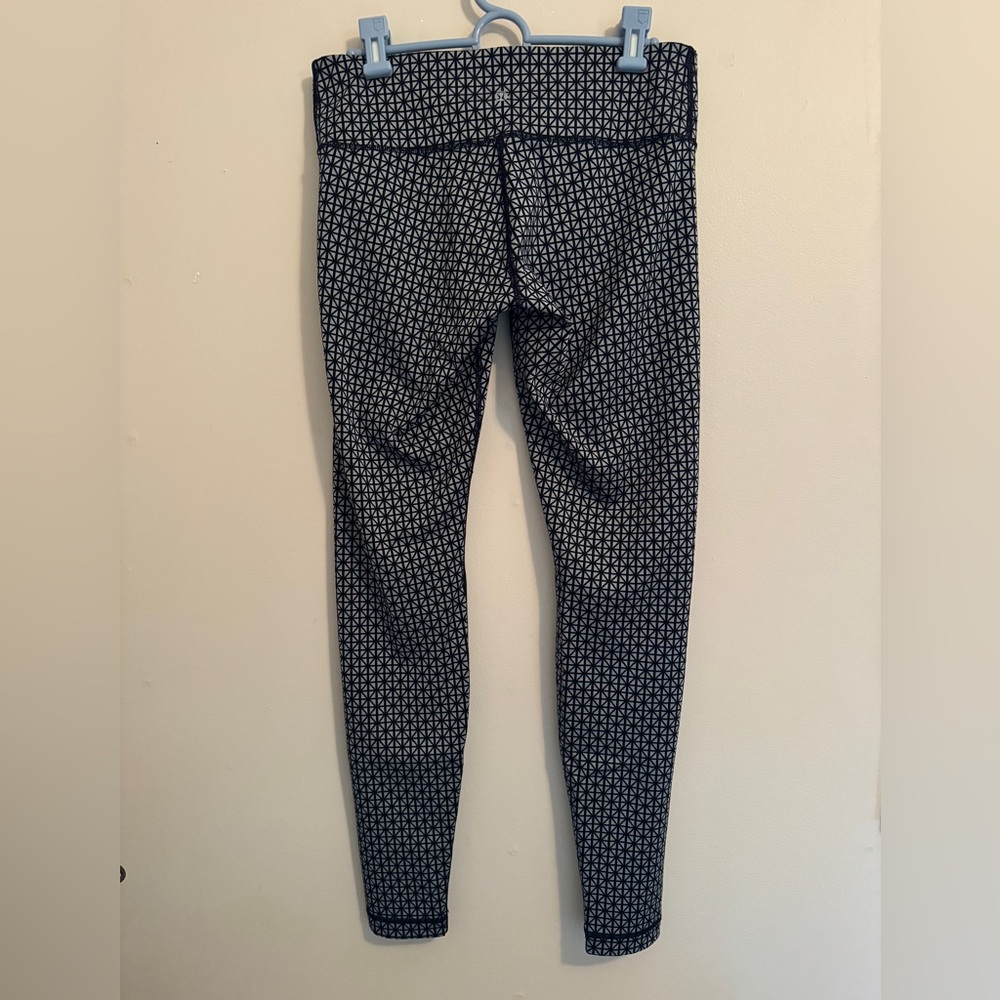 LULULEMON RARE MID-RISE LEGGINGS SIZE 8 - Picture 3 of 7